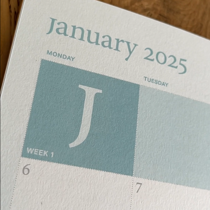 Almond Monthly Planner 2025